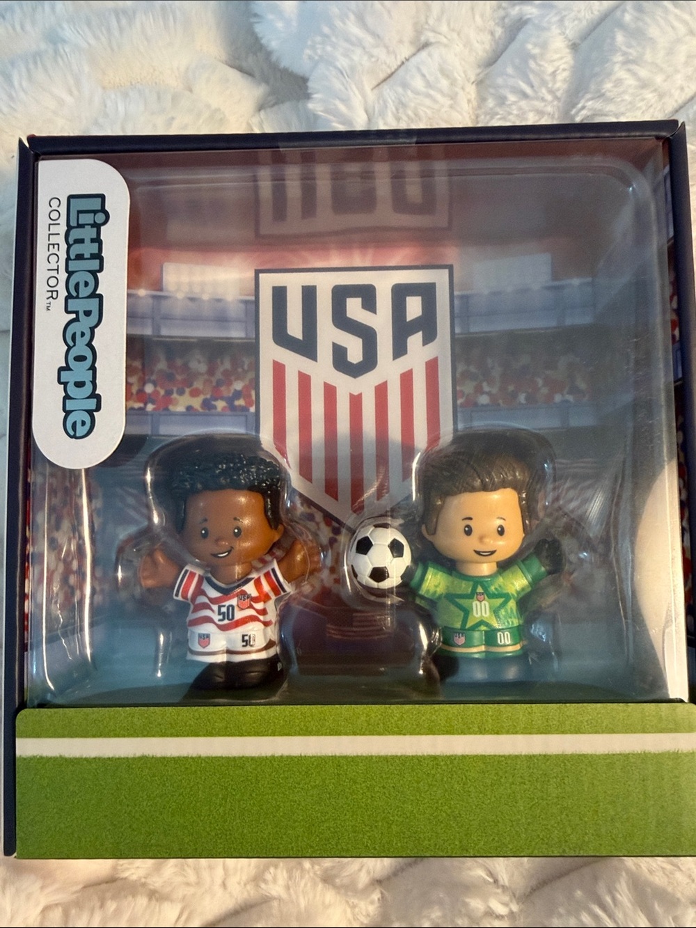 Fisher-Price Little People Soccer Duo — Red & Green Playset